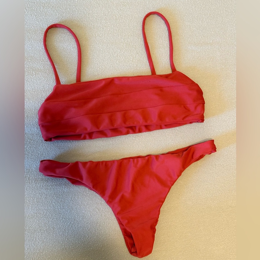 ❌SOLD❌BENOA SET (from past collection)